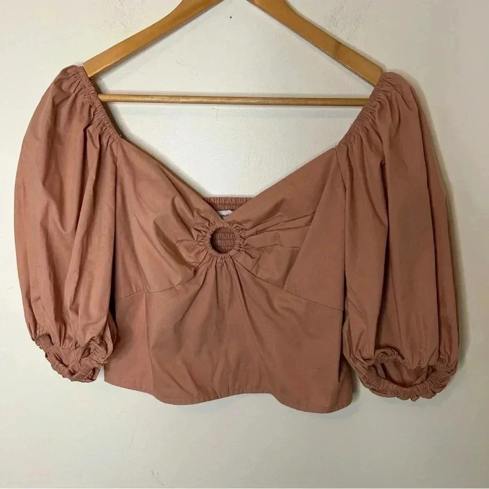Abercrombie and Fitch Puff Sleeve Crop Top Size M